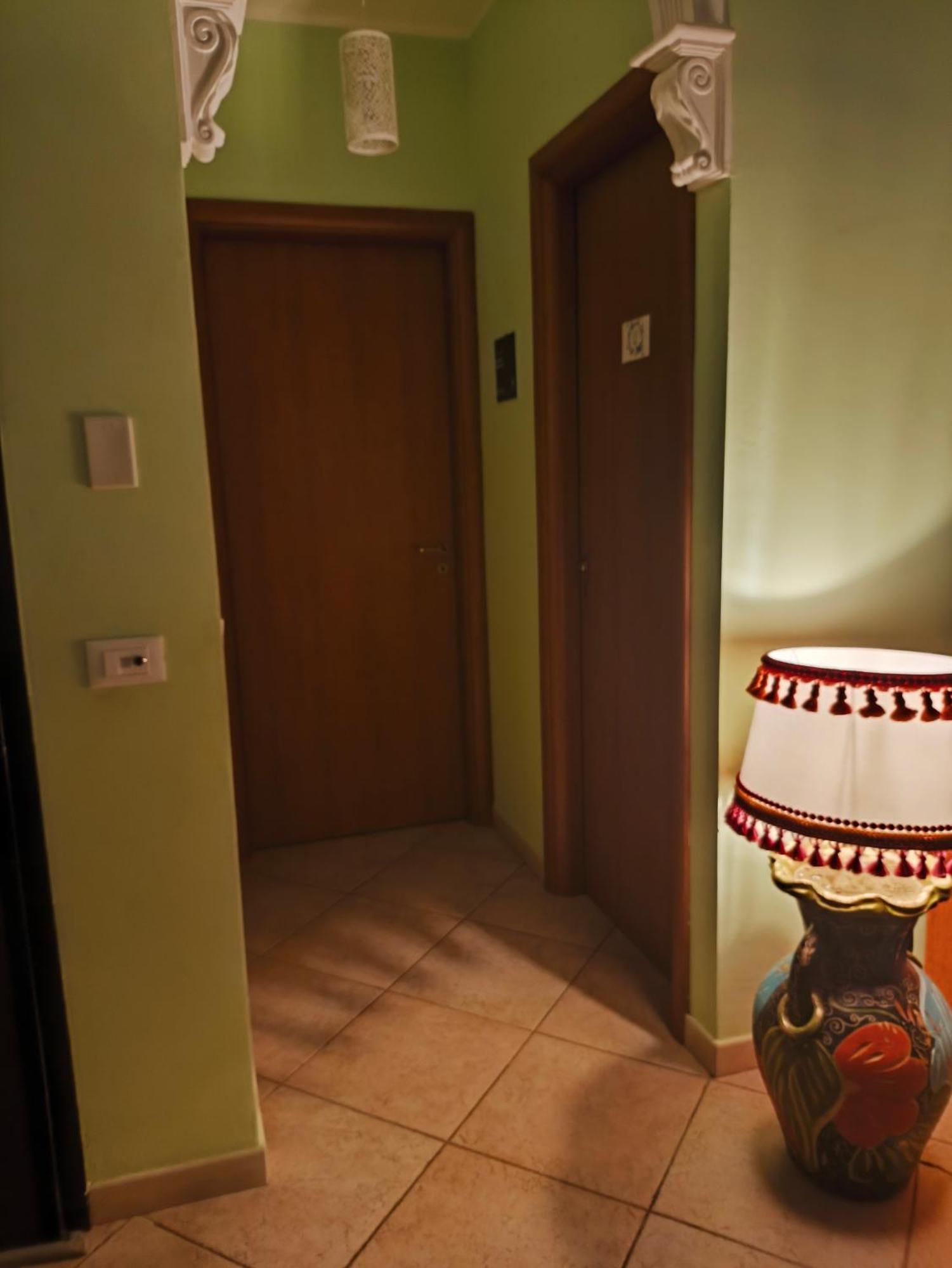 Rainbow Apartment Scordia Экстерьер фото